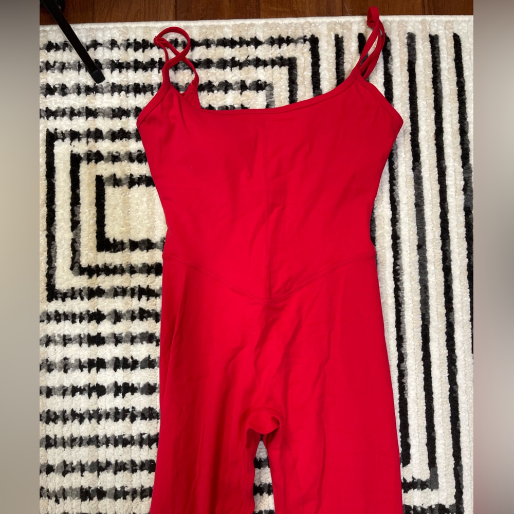 Vitality Balance Athletica cloud court jumpsuit in cherry red size MEDIUM NWOT - Picture 3 of 7